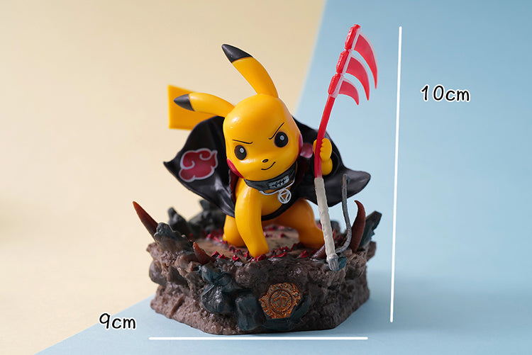 Figurine of a character with a cape and flag on a stand, with measurements indicated.